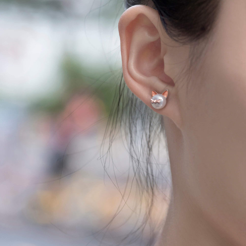 Cute Whisker Cat Pearl Stud Earrings